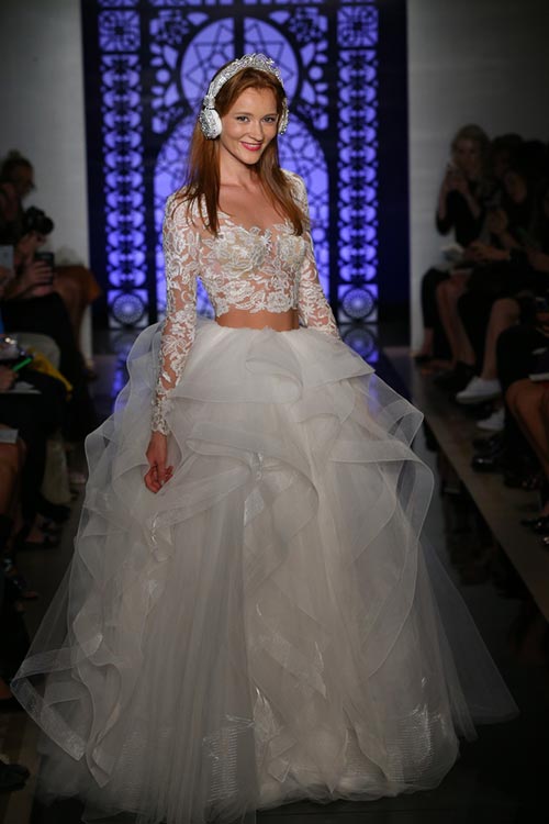 10 ชุดแต่งงานแบบสองชิ้น