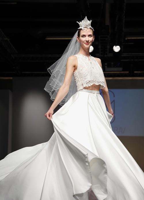 10 ชุดแต่งงานแบบสองชิ้น