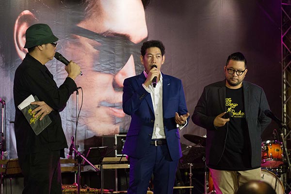 นภ พรชำนิ 