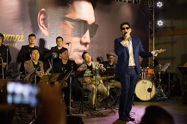 นภ พรชำนิ 