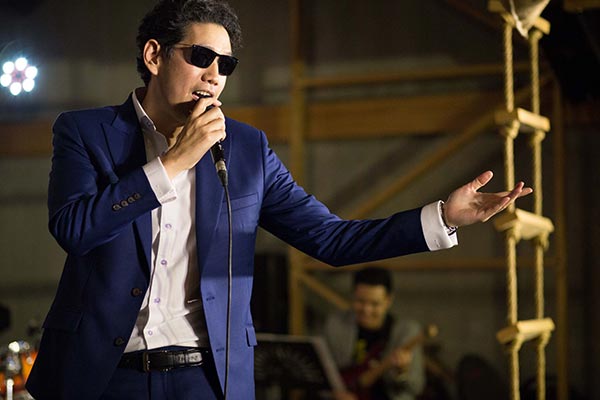 นภ พรชำนิ 