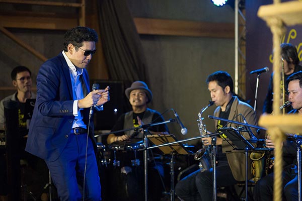 นภ พรชำนิ 