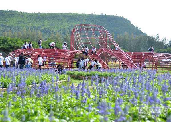 จิม ทอมป์สัน ฟาร์มทัวร์ 2560