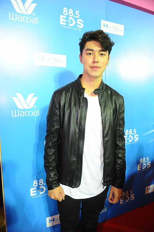 Wacoal และ 88 5 EDS present Beautiful Moment Concert