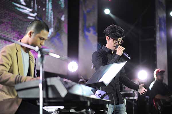 Wacoal และ 88 5 EDS present Beautiful Moment Concert