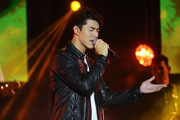 Wacoal และ 88 5 EDS present Beautiful Moment Concert