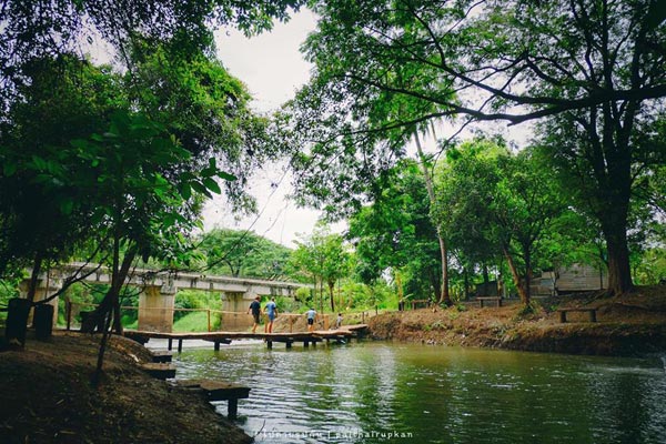 สะพานดำ สถานีรถไฟสูงเนิน