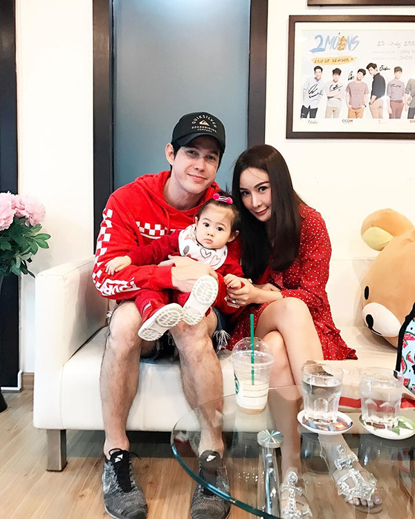 พลอย ภรรยาเจจินตัย