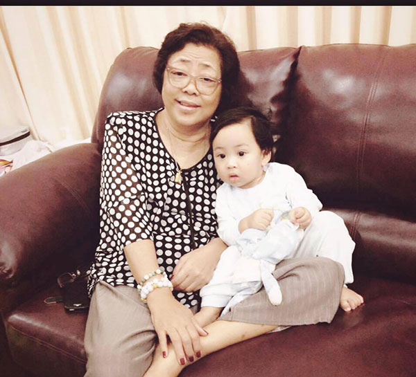 ตั๊ก บงกช