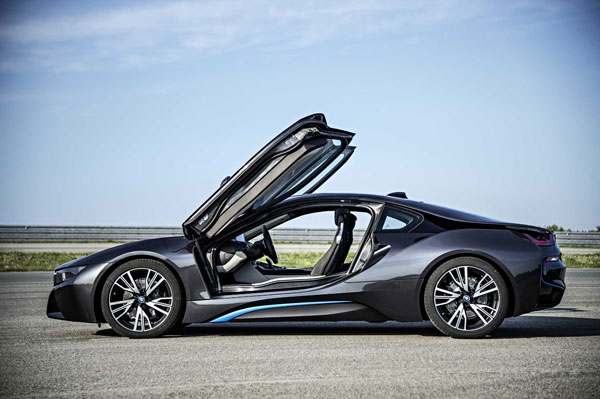 BMW i8 ปี 2017