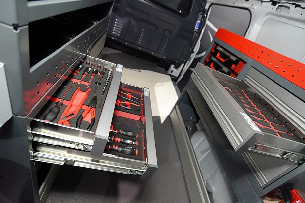 รถยนต์ 24-Hour Service Vito