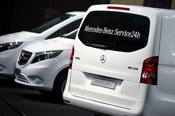 รถยนต์ 24-Hour Service Vito