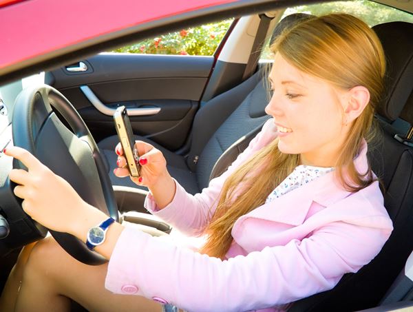 โทรศัพท์ทำให้การตัดสินใจช้าลง