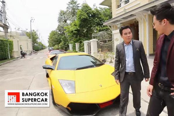 ส่องรถหรู  อรรจอศิรา เข็มกลัด