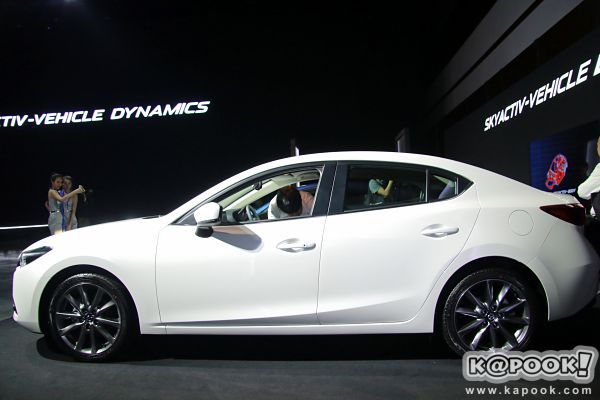 Mazda 3 ปี 2017
