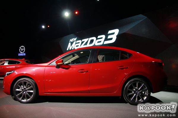 Mazda 3 ปี 2017