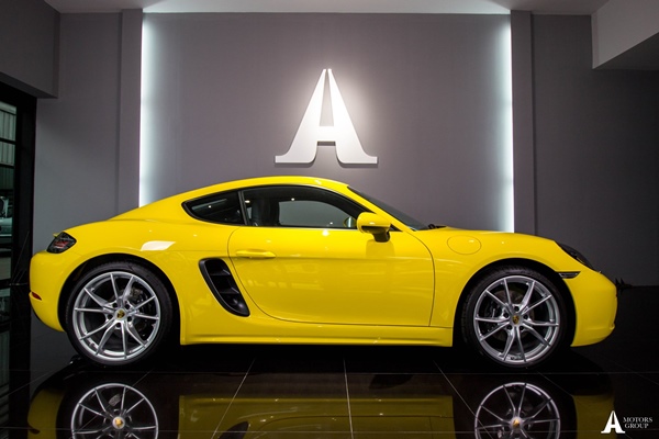 Porsche Cayman 718
