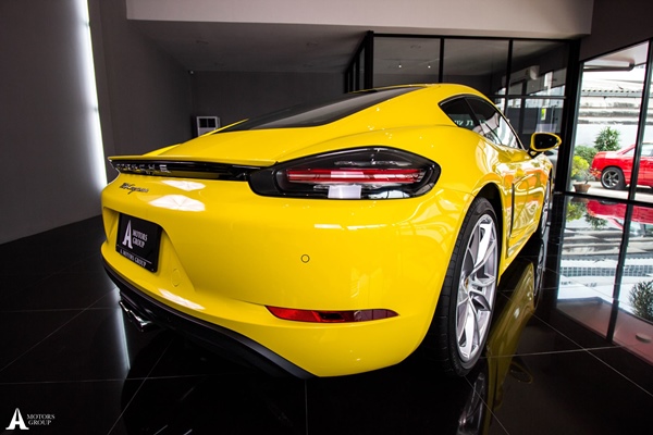 Porsche Cayman 718
