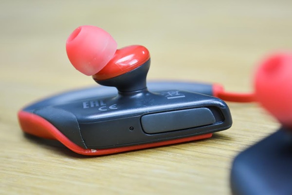 หูฟังบลูทูธ Panasonic Wings