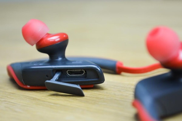 หูฟังบลูทูธ Panasonic Wings