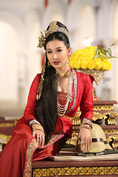 กระติ๊บ ชวัลกร