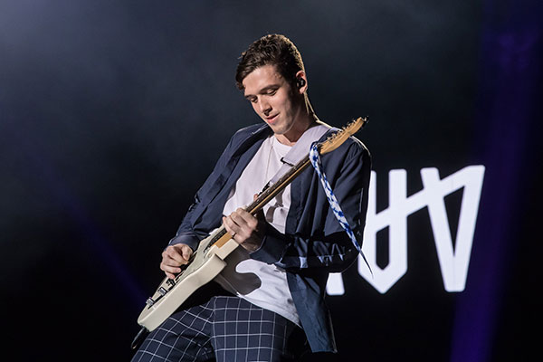 Lauv