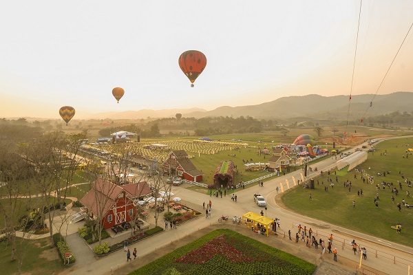 Singha Park Ching Rai International Balloon Fiesta 2017