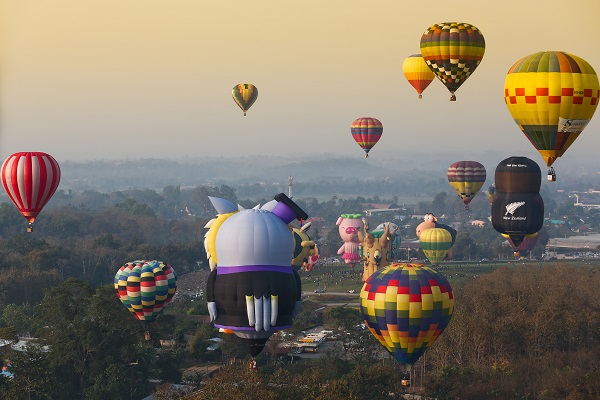 Singha Park Ching Rai International Balloon Fiesta 2017