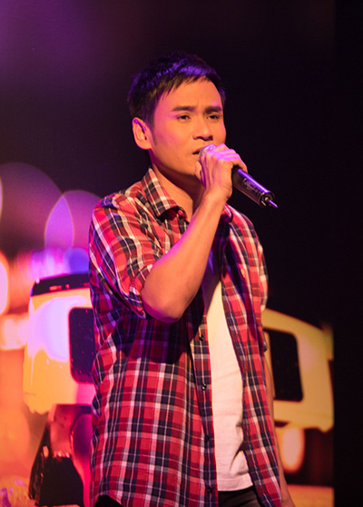 นักผจญเมือง