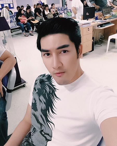 สิงโต เดอะสตาร์