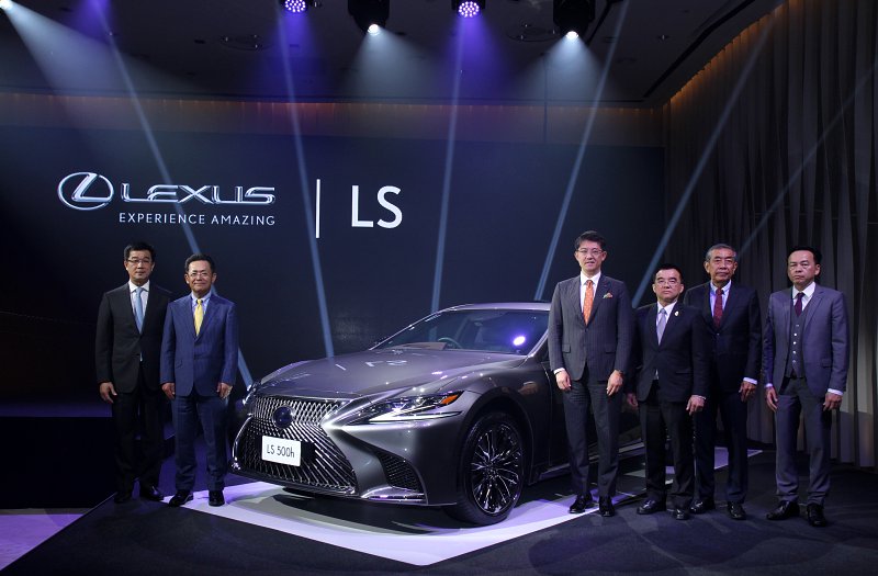 Lexus LS 2018