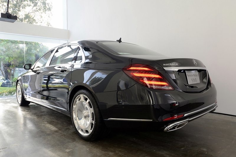 Mercedes-Maybach S 560 Premium
