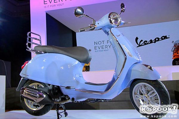 Vespa Primavera 150 Arcobaleno Limited Edition 2017
