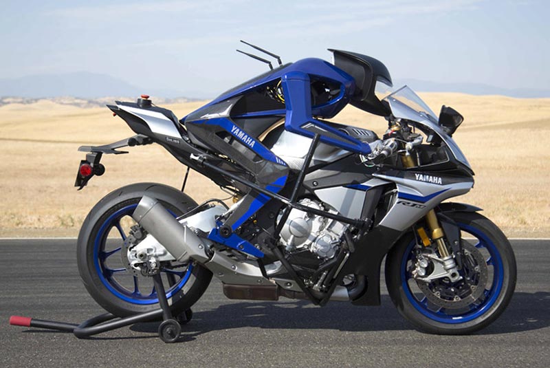 Yamaha R1M