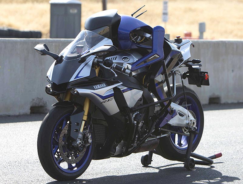 Yamaha R1M