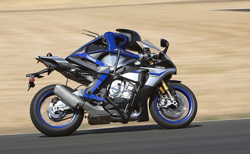 Yamaha R1M
