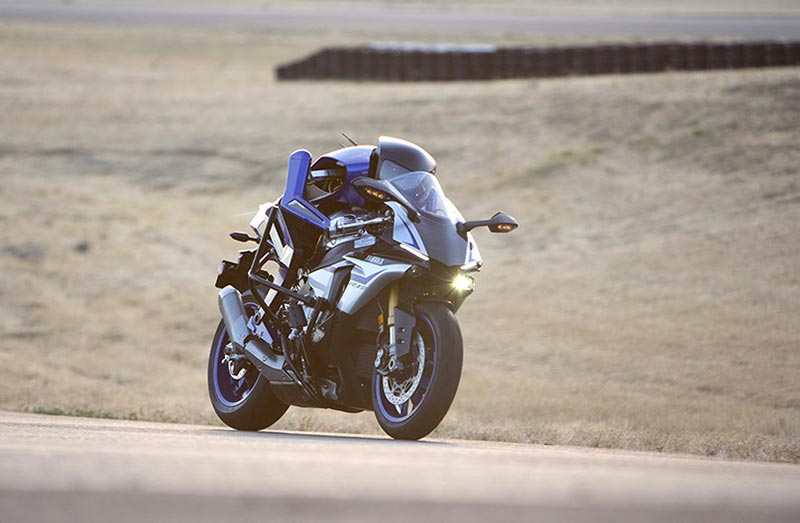 Yamaha R1M