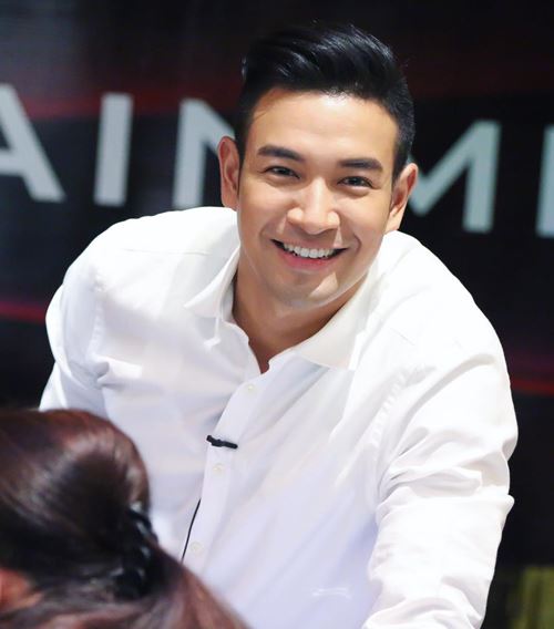 ดาราชายโสด