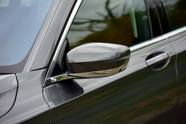 BMW Series 7 ปี 2017