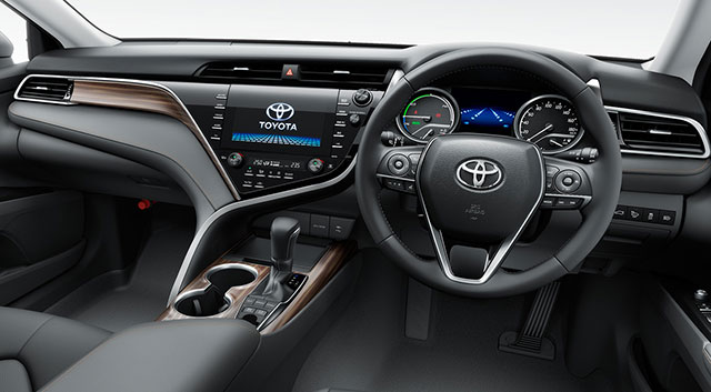 Toyota Camry 2018