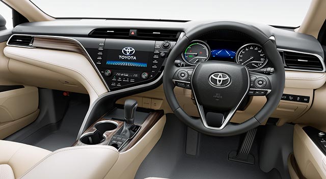 Toyota Camry 2018