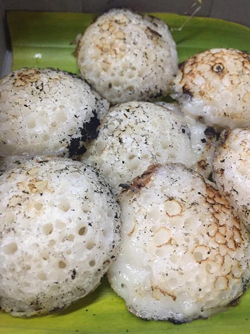 ร้านข้างทางเจ้าอร่อยในกรุงเทพฯ