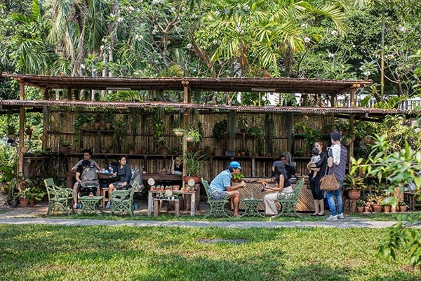 ร้านกาแฟในสวน