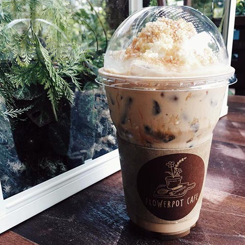 ร้านกาแฟในสวน