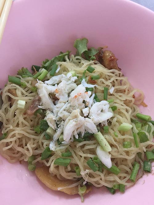 ร้านบะหมี่เกี๊ยว กรุงเทพฯ