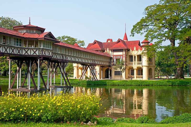 ลอยกระทงย้อนยุคพระราชวังสนามจันทร์ 2561