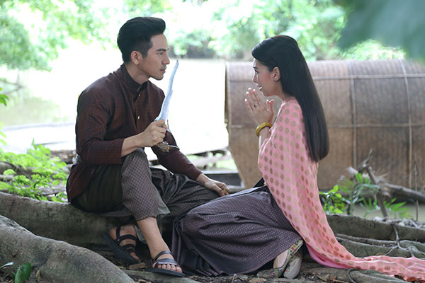 เลิฟซีน บุพเพสันนิวาส