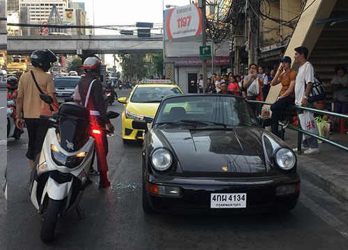 มาริโอ้ ย่องเงียบเข้ารับทราบข้อหา ขับรถประมาท-โดนปรับ 1,000