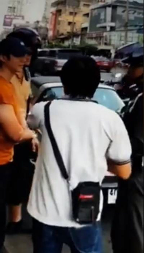 มาริโอ้ ย่องเงียบเข้ารับทราบข้อหา ขับรถประมาท-โดนปรับ 1,000