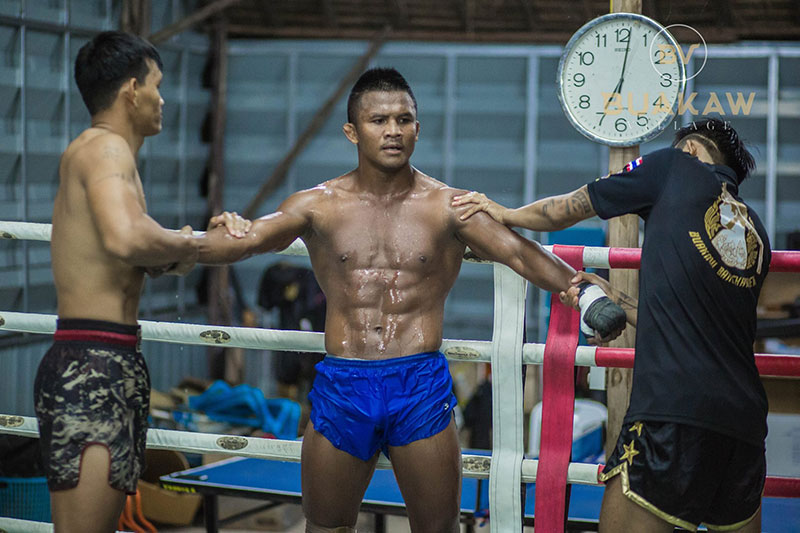 บัวขาว วิลเลจ รีสอร์ต-ค่ายมวยของ บัวขาว บัญชาเมฆ 